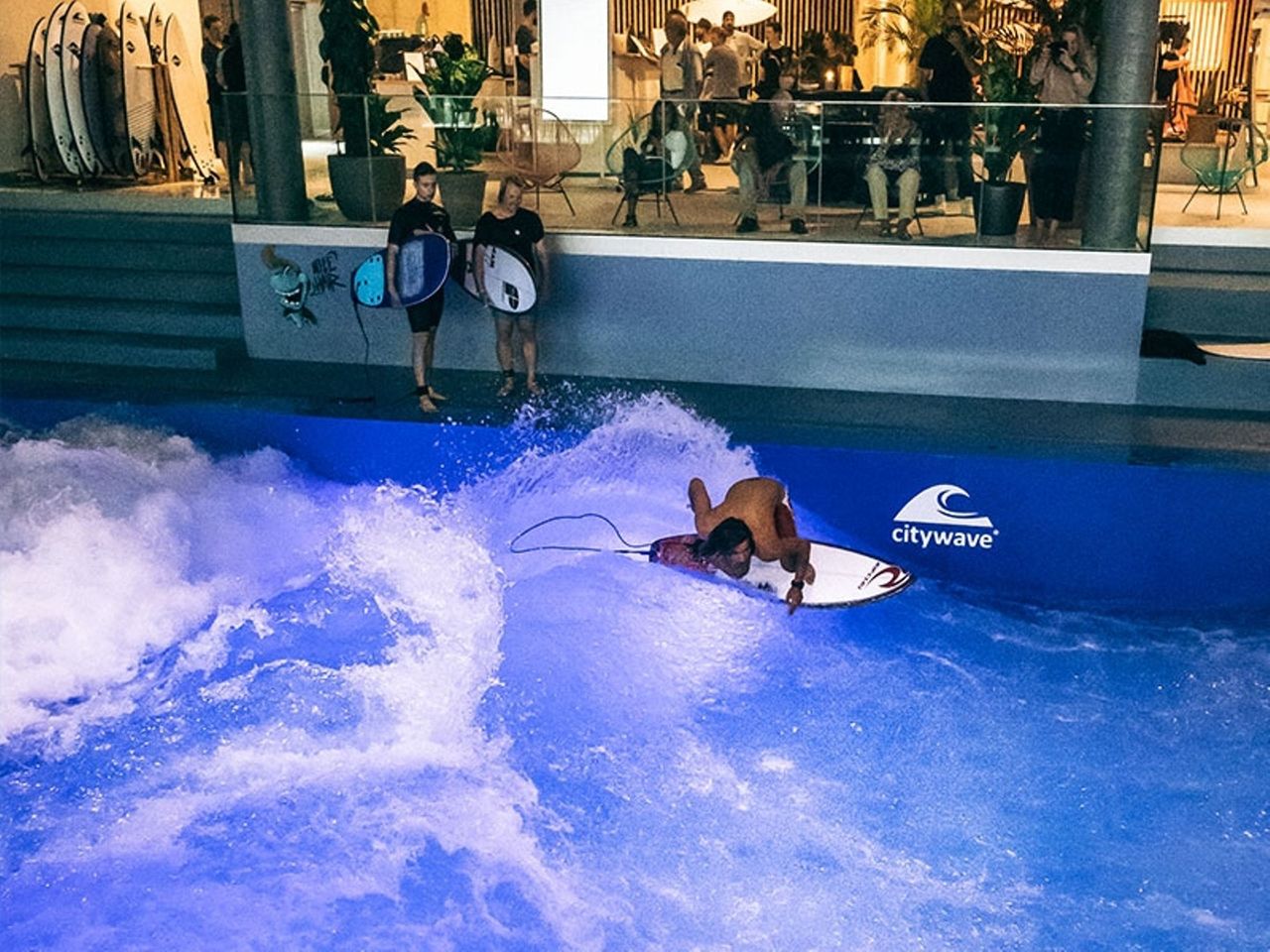 Oana Surf Intense Session