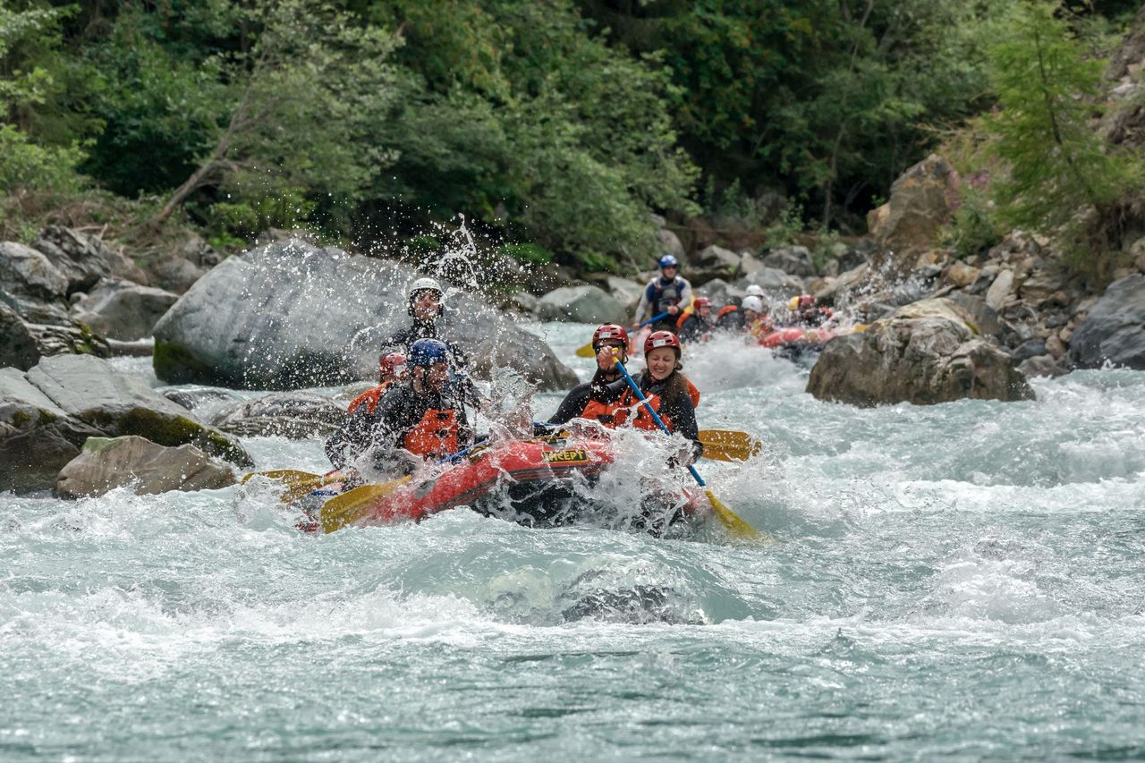 Giarsun Schlucht Rafting auf dem Inn im Engadin
