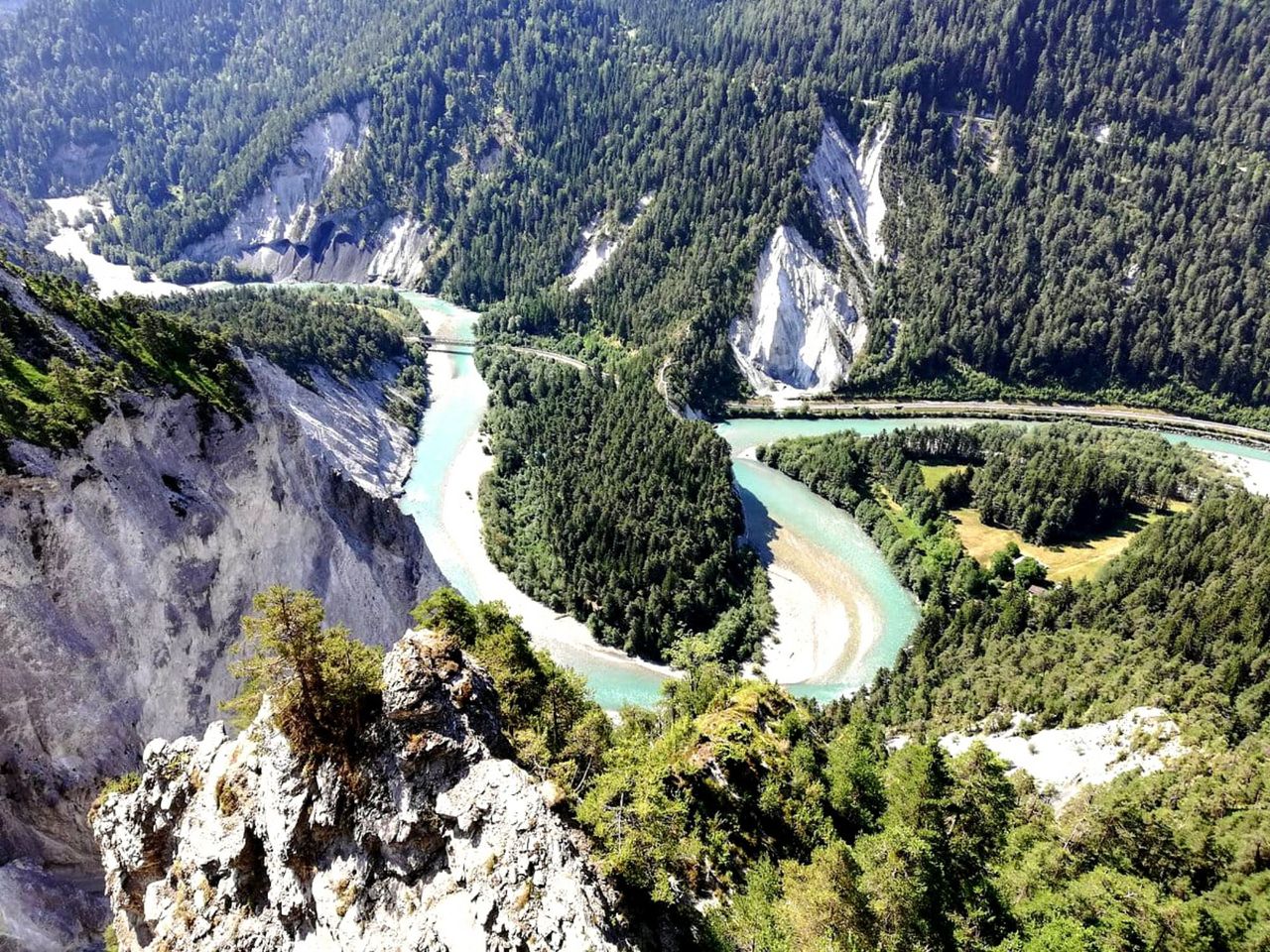 Privates ganztägiges Naturerlebnis ab Flims, Laax oder Falera