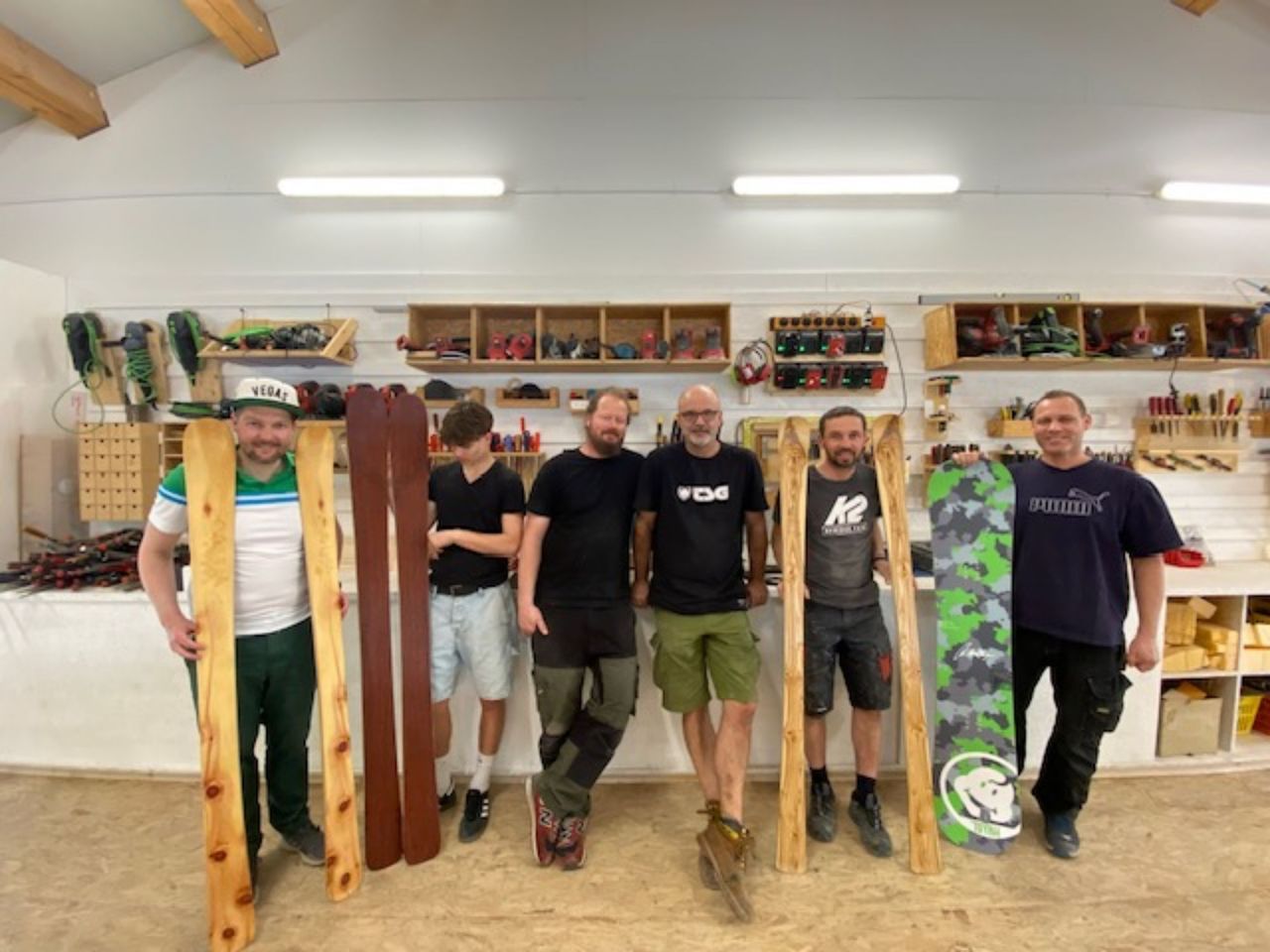 Ski and Snowboard Building Course in Laax