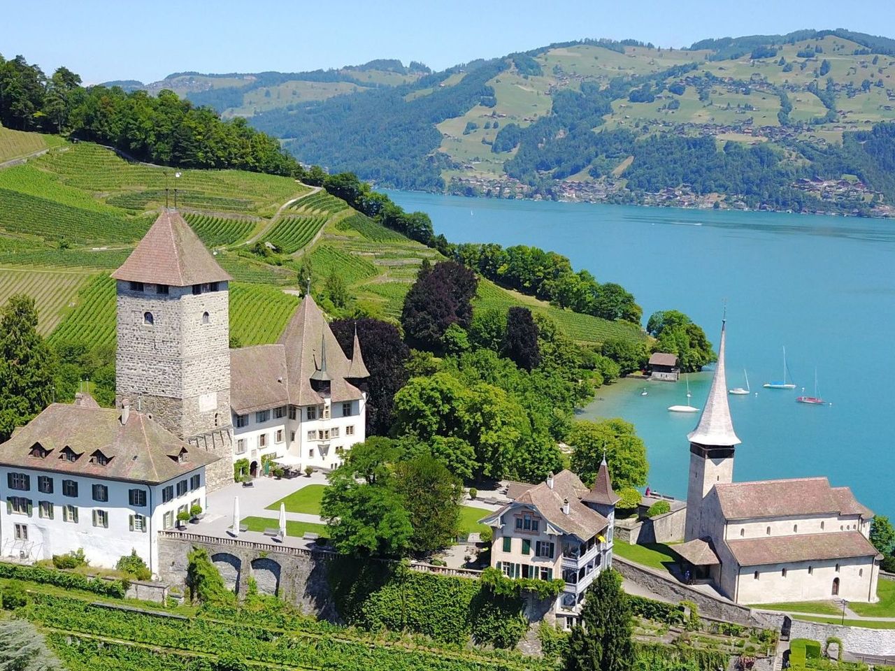 Führung im Schloss Spiez