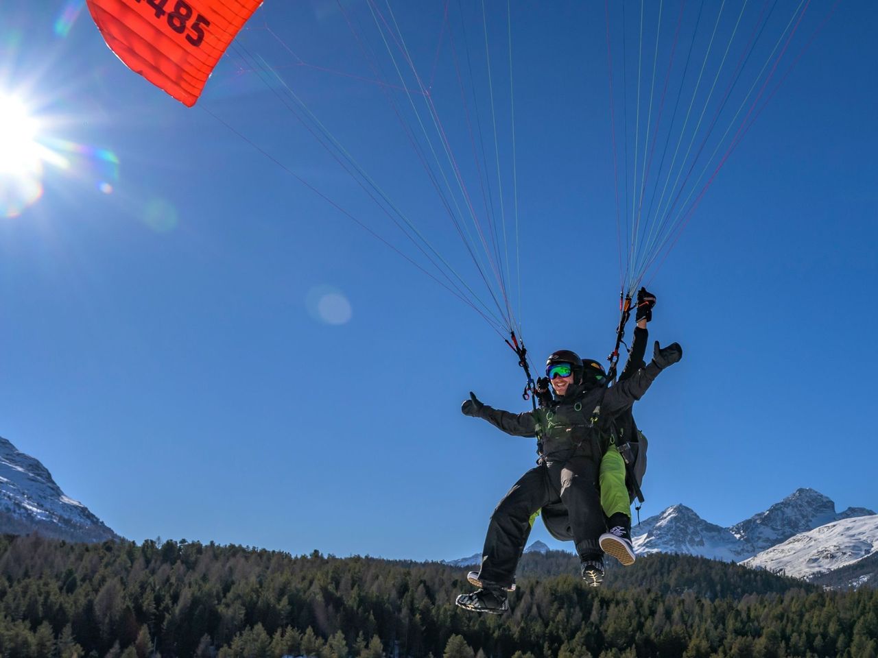 Samedan Adrenalin Junkie Gleitschirmfliegen