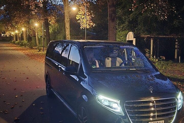 Ab Zürich: Privater Transfer nach Täsch bei Zermatt (1–6 Personen)