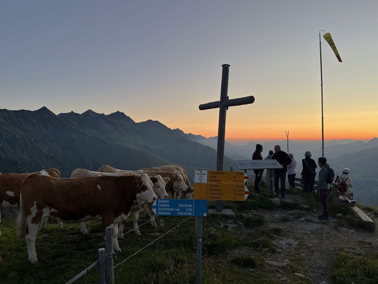 Sonnenaufgangstour zum Schwandfeldspitz ab Adelboden
