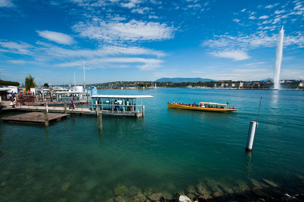 Geneva: City Tour and Boat Trip