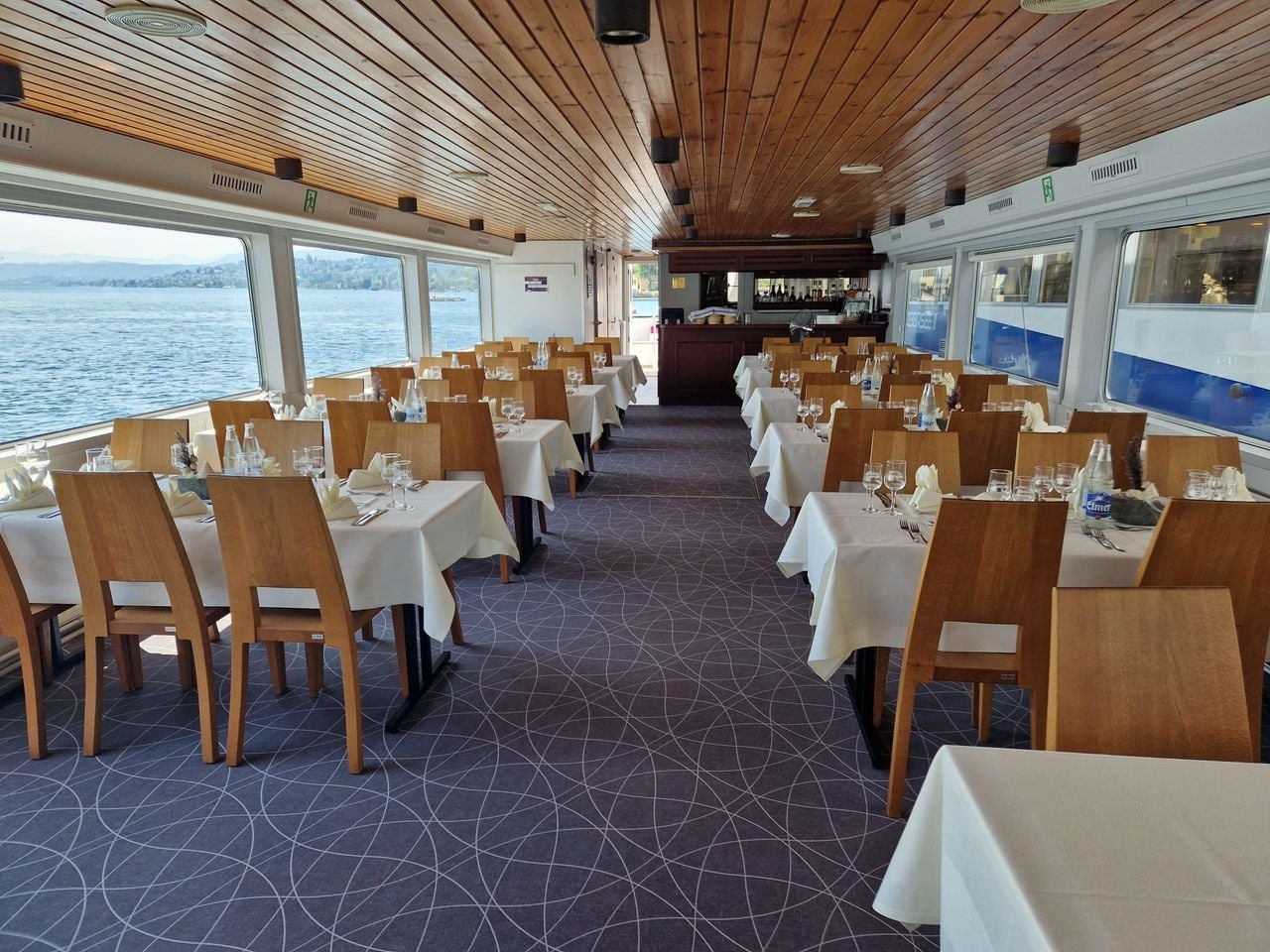 Nachtwächter Schiff mit Suppe ab Rapperswil