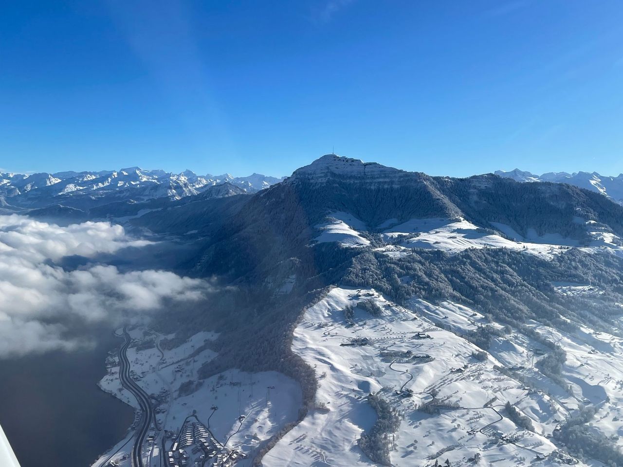 "Alpine Venture" 60 min Rundflug ab Flughafen Buochs