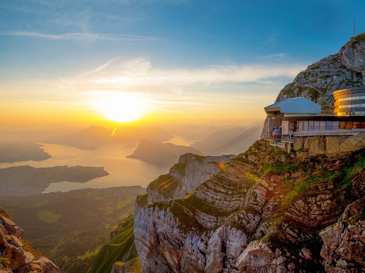 In Zurich: Bus tour to Pilatus with Golden Round Trip