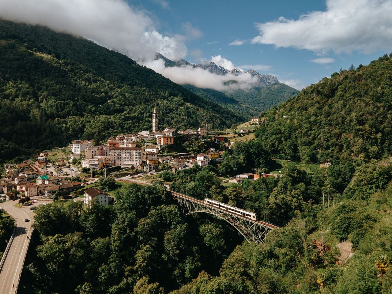 Centovalli Bahn Touristen-Ticket zwischen Domodossola und Locarno
