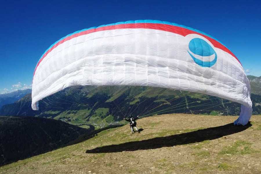 Davos Gleitschirmfliegen Tandem