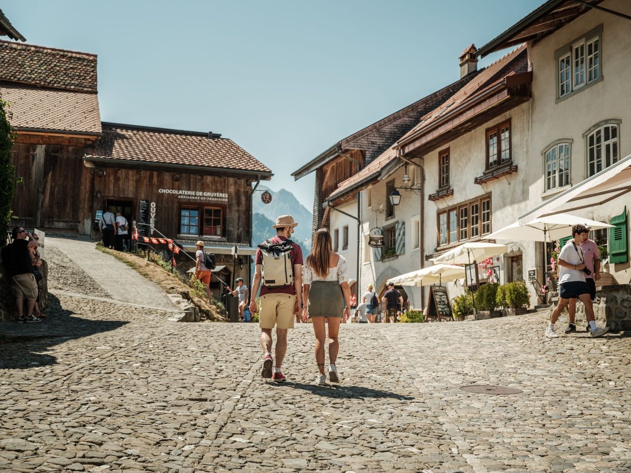 Ab Basel: Tagesausflug nach Gruyères mit Schloss und Schaukäserei