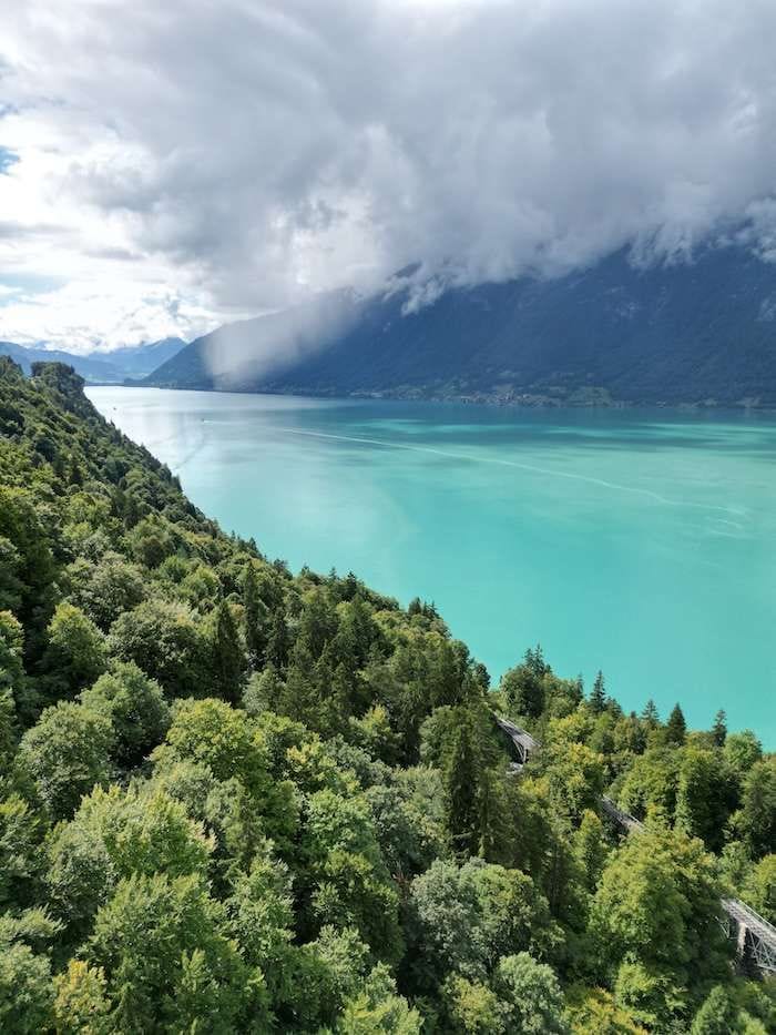 Randonnée privée d’une journée aux chutes du Giessbach depuis Interlaken