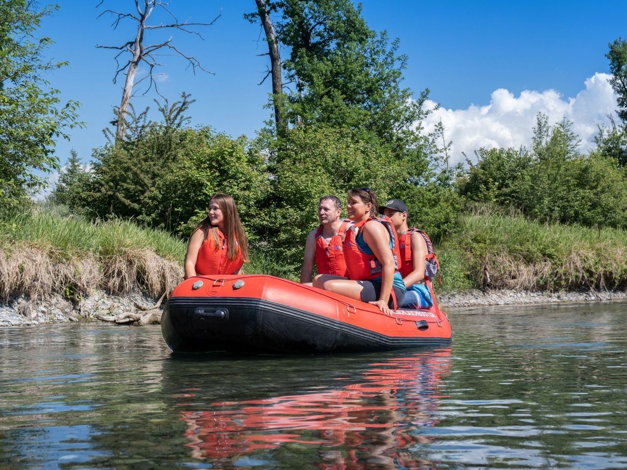 Aareböötle für 2-4 Personen: Schlauchboot mieten