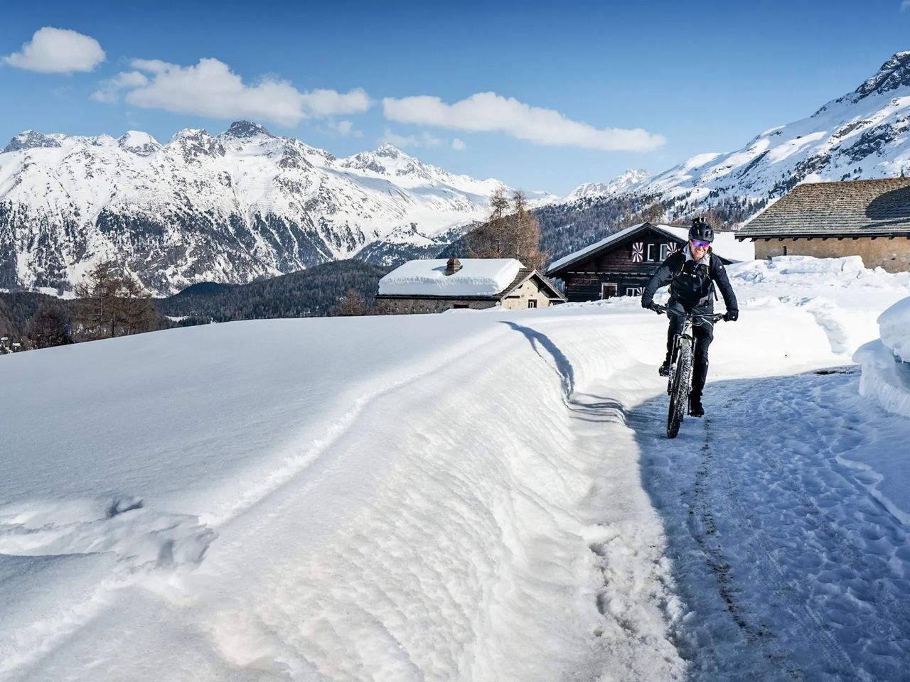 Biketour Winter mit Fondue ab St. Moritz