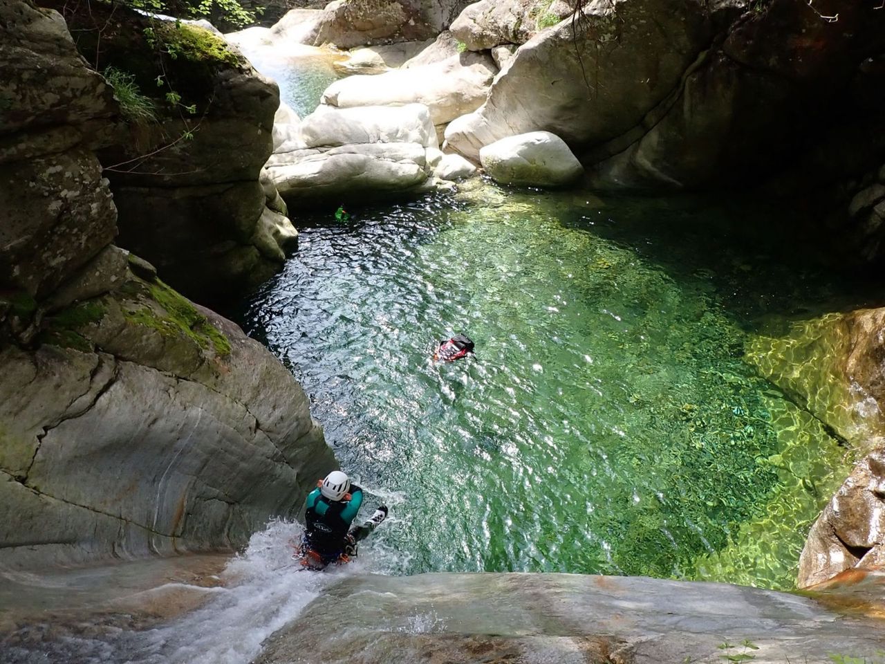 Canyoning für Einsteiger oder Action-Fans im Boggera Canyon Ruschèda