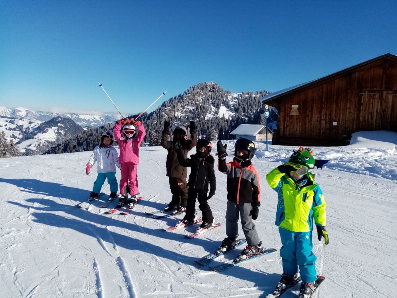 Private ski lessons for children aged 5 and up in Gstaad