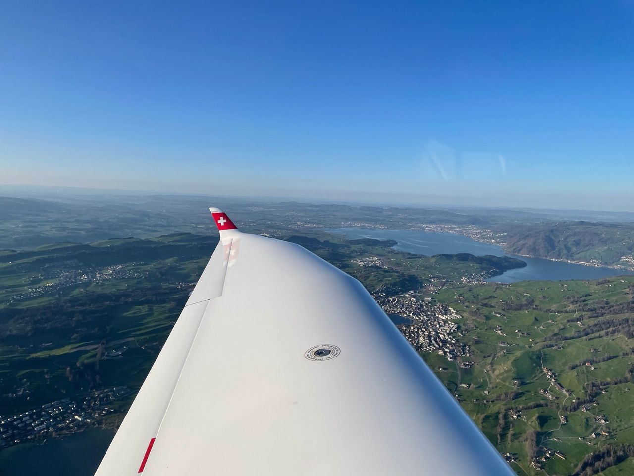 "Alpine Odyssey" 150 min Rundflug ab Hausen am Albis