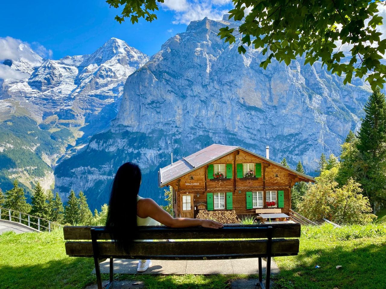 From Zurich: Best of Jungfrau Region Luxury Private Day Tour