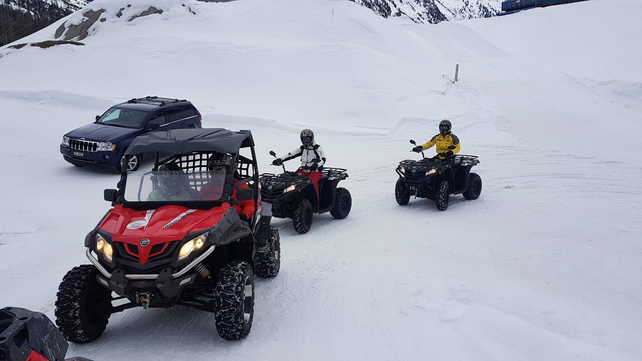 Capanna Gesero Quad Tour ganzer Tag privat ab Lostallo im Tessin