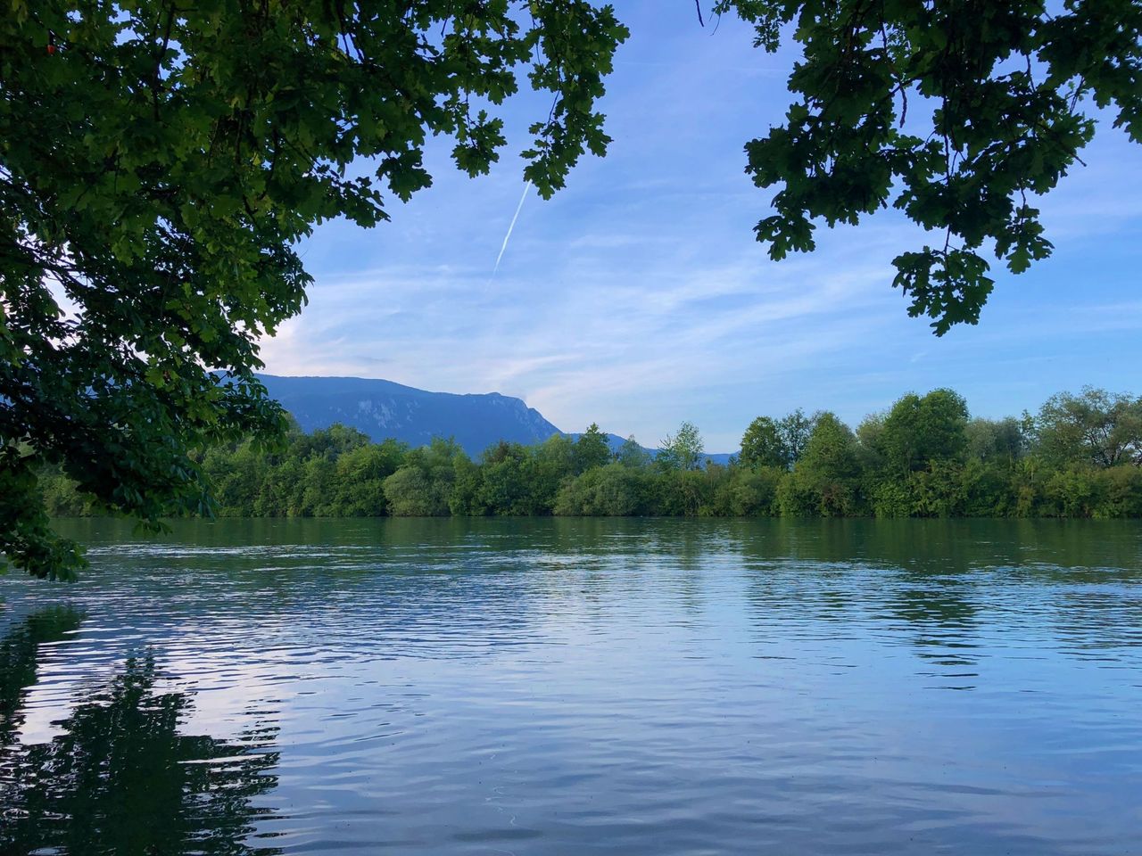 Aarefahrt zwischen Solothurn und Biel mit dem Schiff