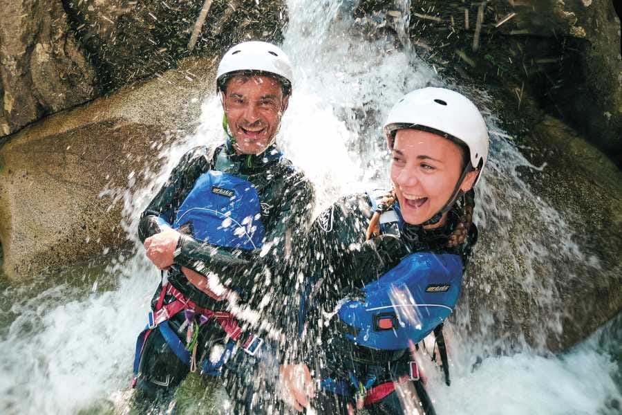 Grimsel Canyoning für Anfänger und Fortgeschrittene ab Interlaken