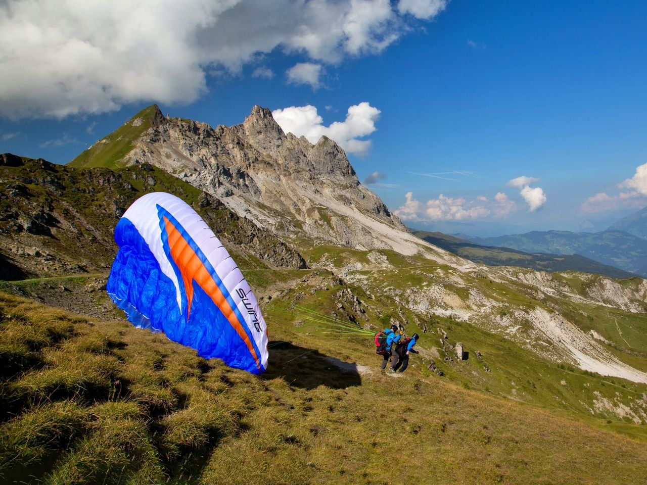 Davos paragliding tandem from Jakobshorn