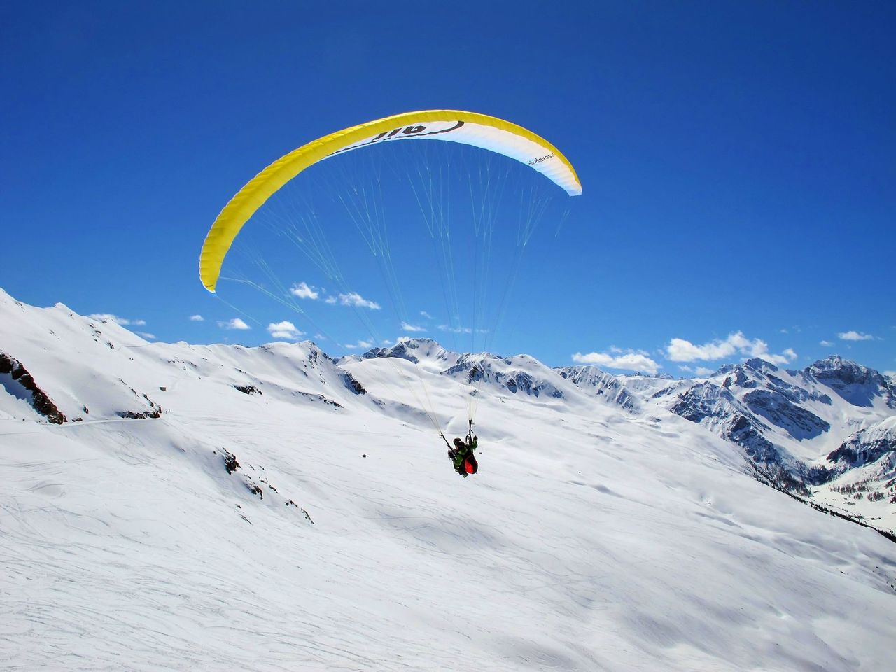 Davos paragliding tandem for couples from Jakobshorn