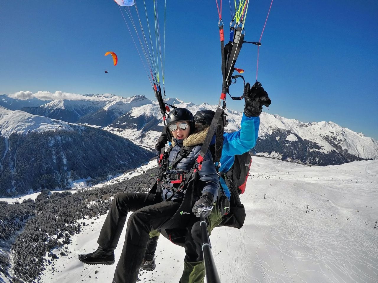 Davos paragliding tandem for couples from Jakobshorn