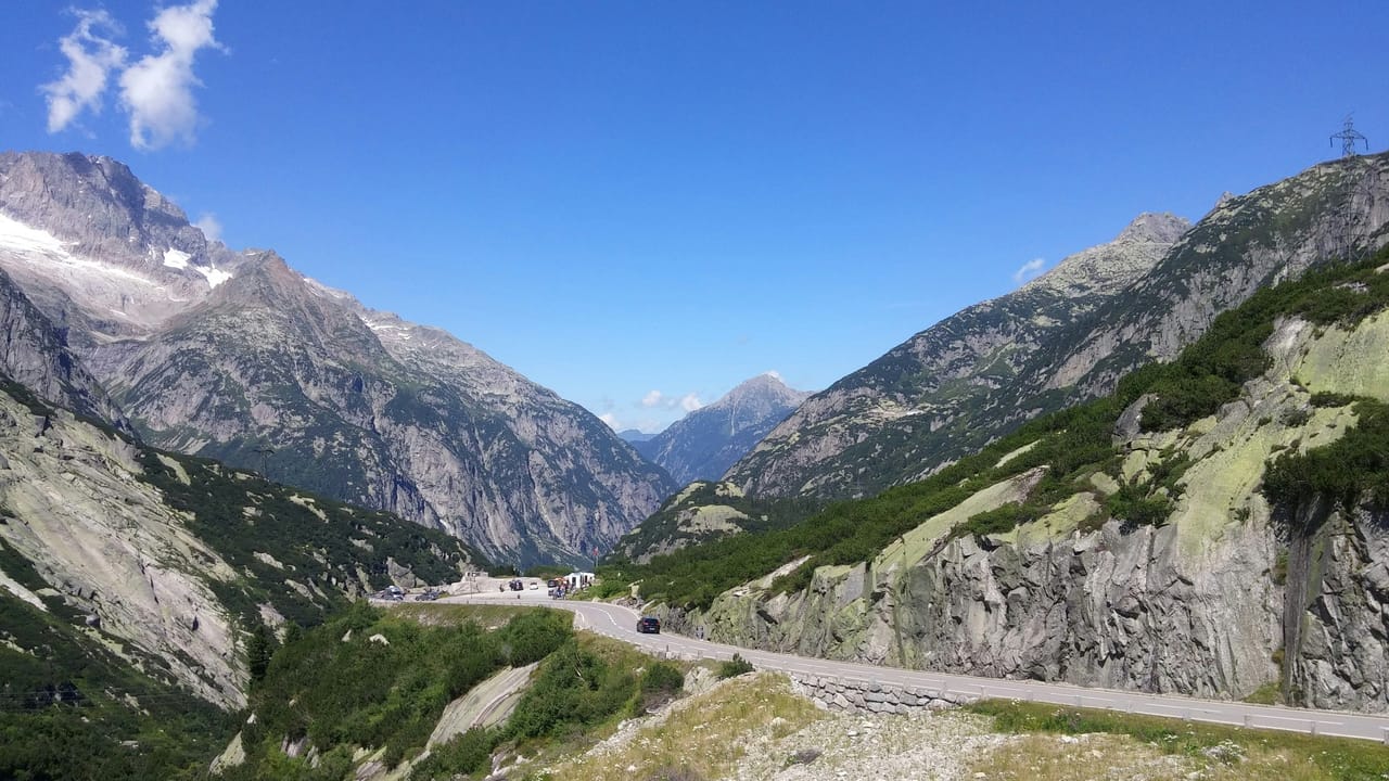 Nufenen Postauto Passfahrt ab Airolo oder Oberwald