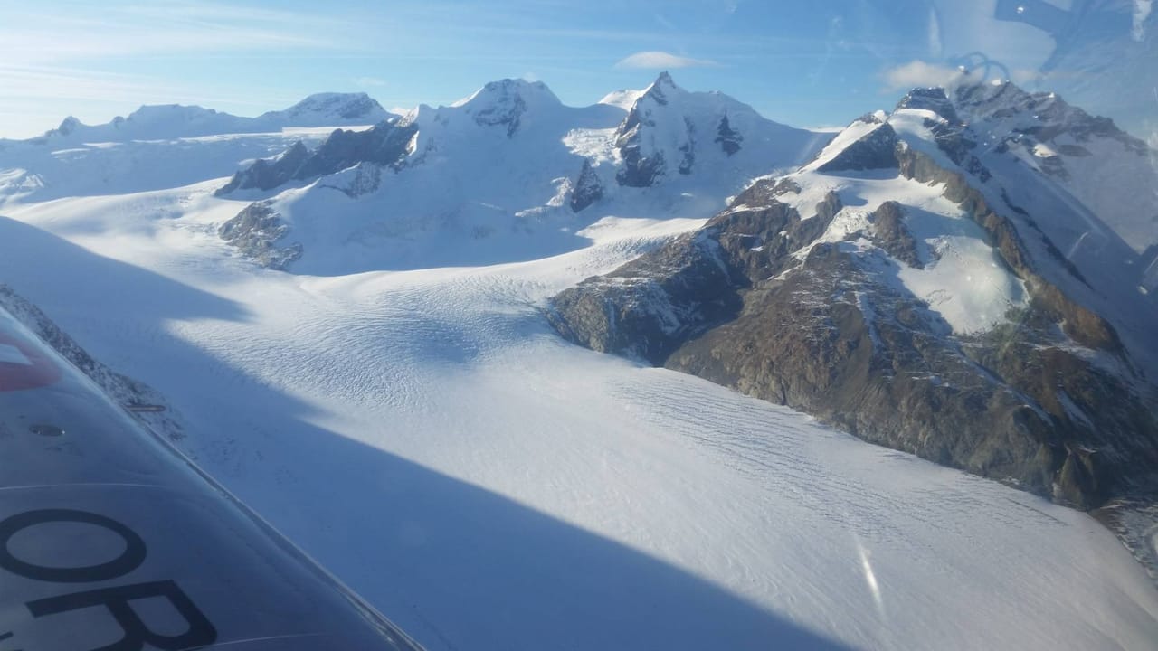 Rundflug Locarno mit Pilatus PC7 Kleinflugzeug