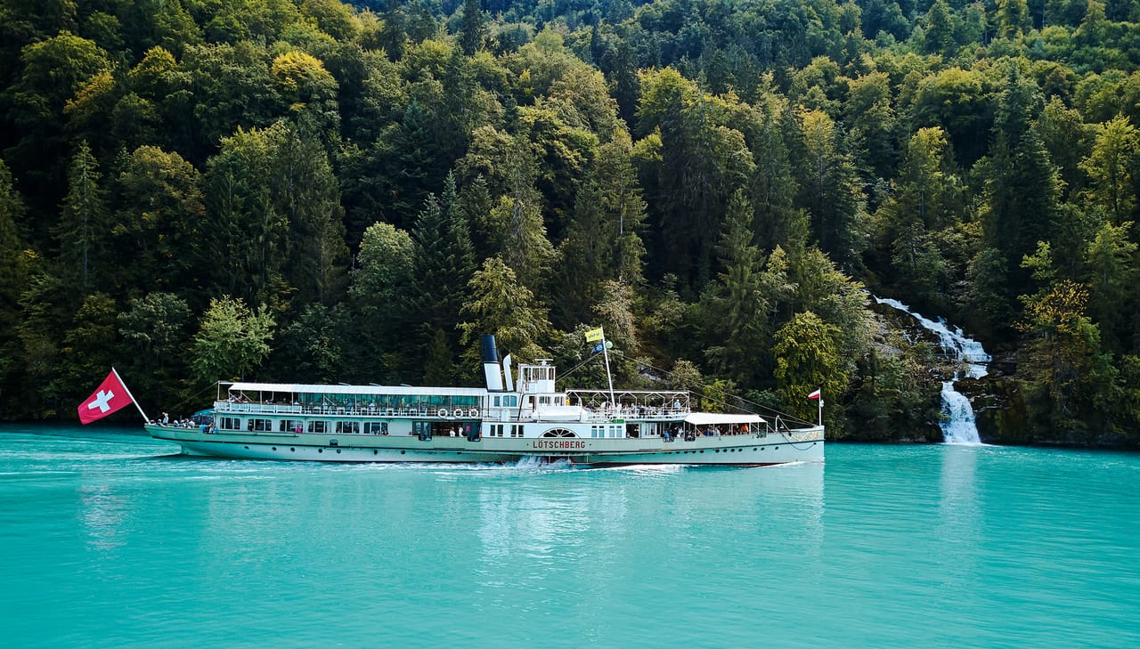 Tageskarte Thunersee und Brienzersee im Sommer