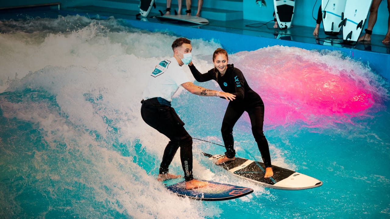 Beginners Course Oana Surf Citywave Ebikon