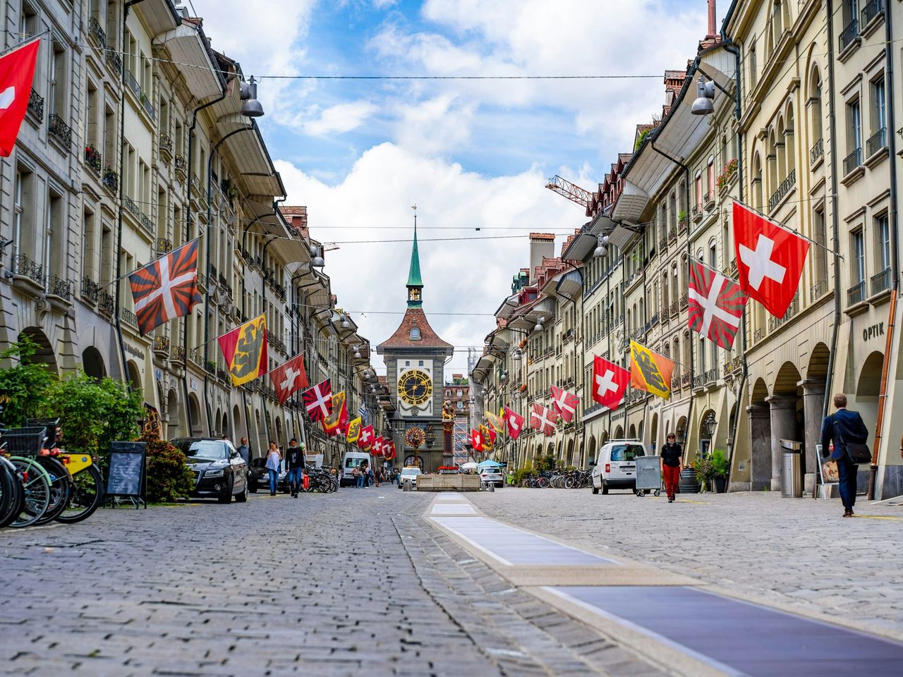"Beat the groom" in Bern: action-packed stag party