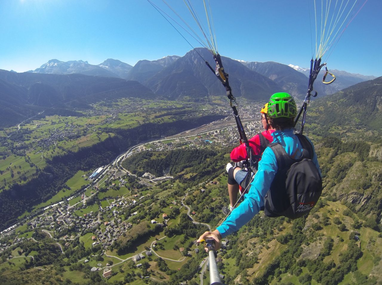 Belalp Gleitschirmfliegen Tandem im Wallis