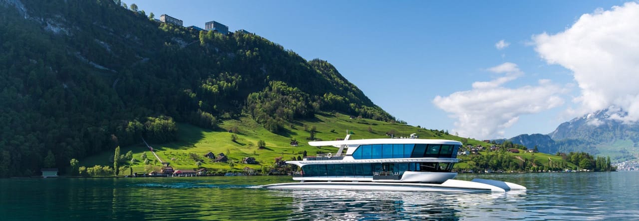 Rundfahrt mit dem Katamaran auf dem Vierwaldstättersee ab Luzern