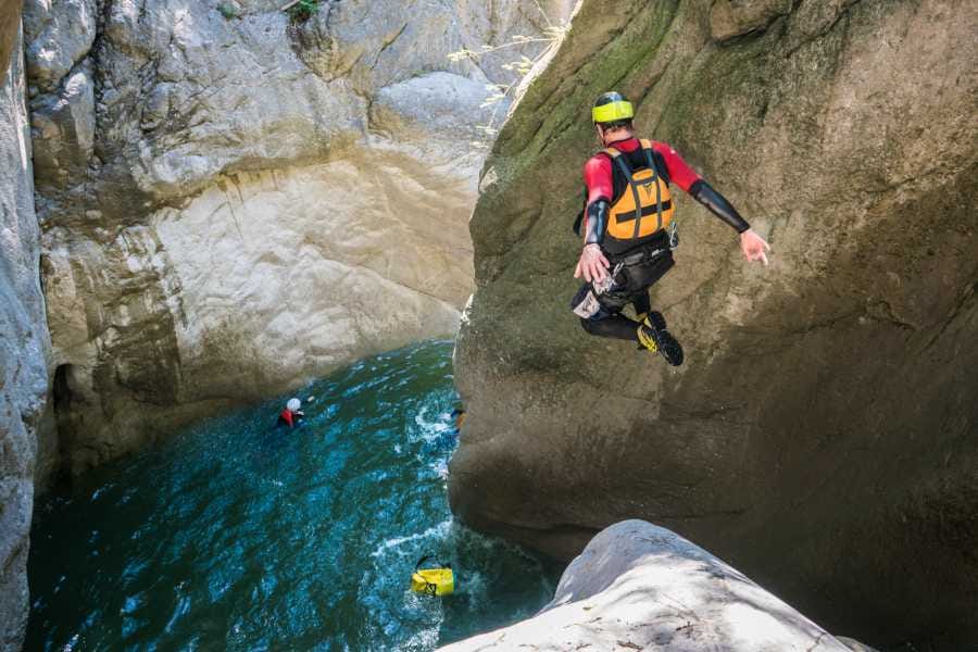 Chli Schliere Alpnach Canyoning für Fortgeschrittene ab Interlaken
