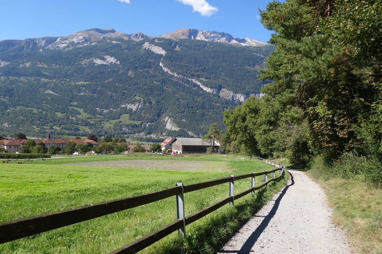 Wanderung auf dem Churer Höhenweg mit 3-Gang-Menü in drei Restaurants