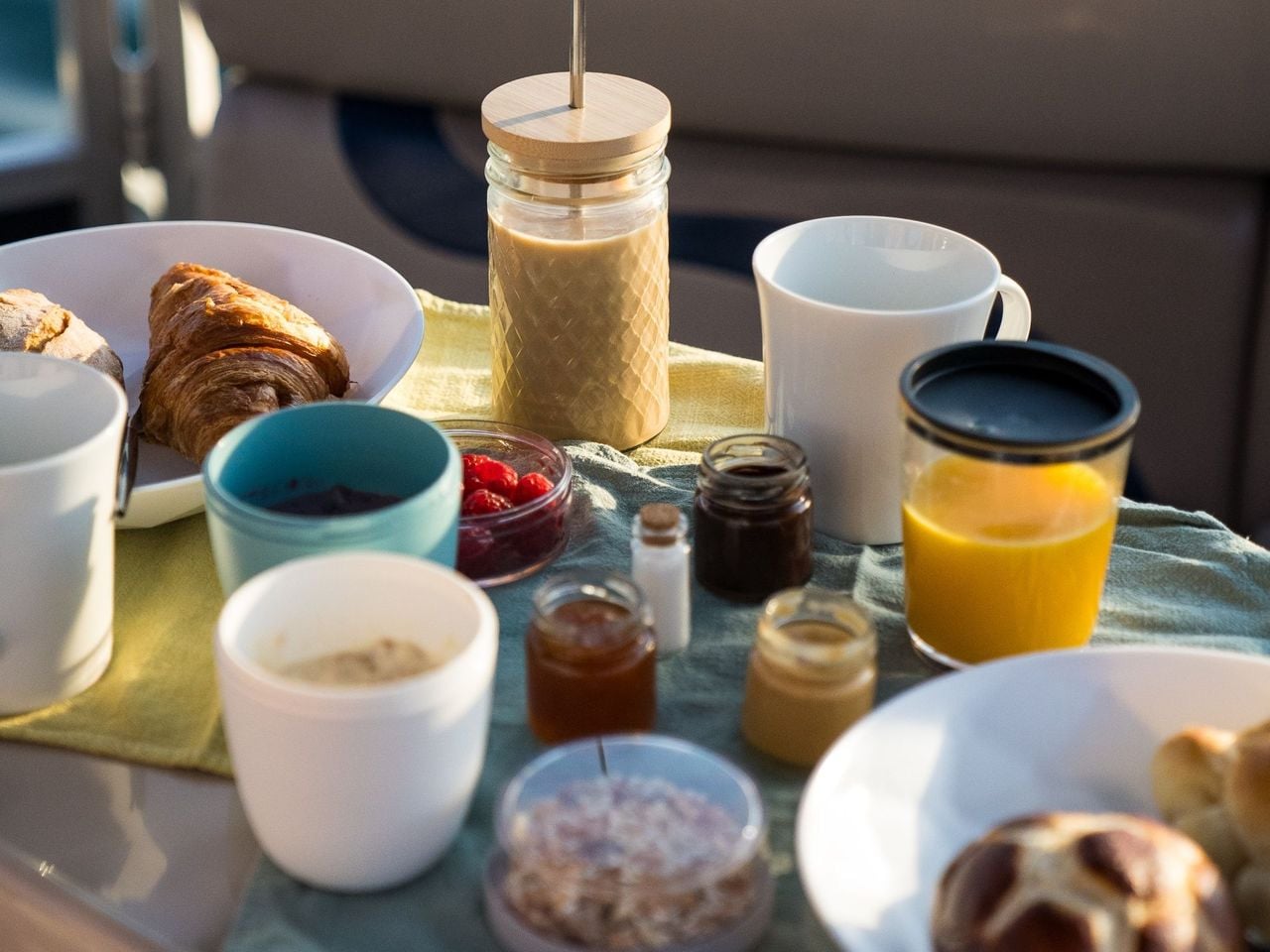 Breakfast Boat Picnic on Lake Lucerne
