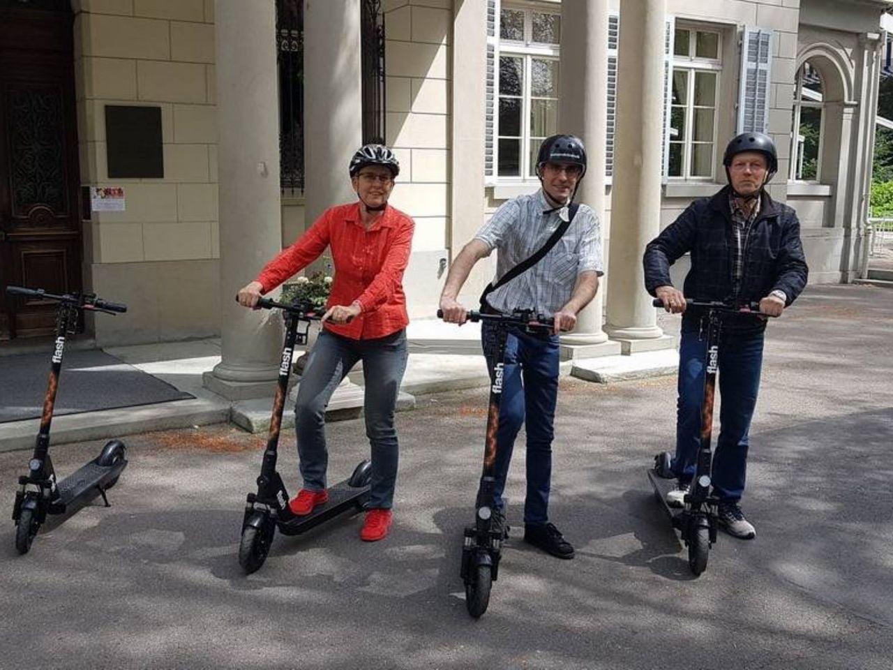 Best of Zürich E-Scooter geführte Privattour