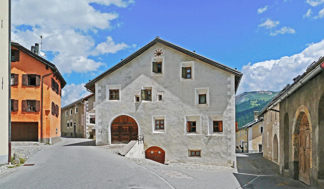 Dorfführung Ramosch im Engadin