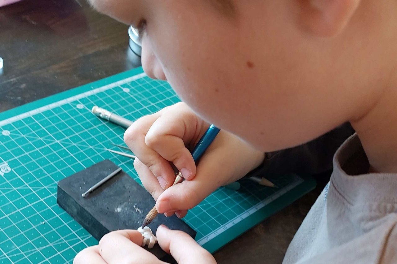  “Modellieren mit Silber für Familien” Workshop Silberschmuck in Basel