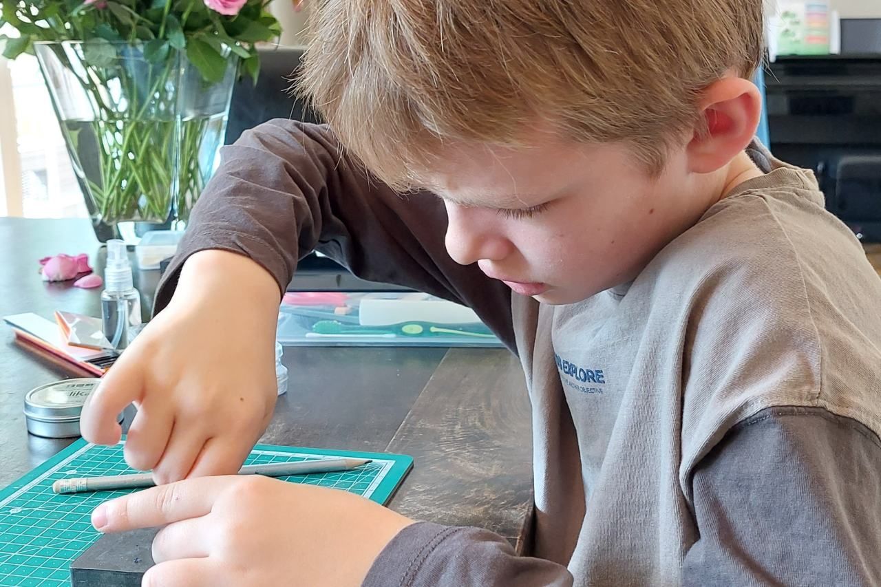  “Modellieren mit Silber für Familien” Workshop Silberschmuck in Basel