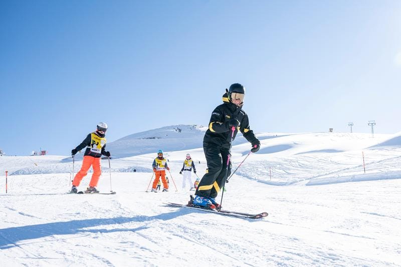 Family Ski Lessons Samnaun