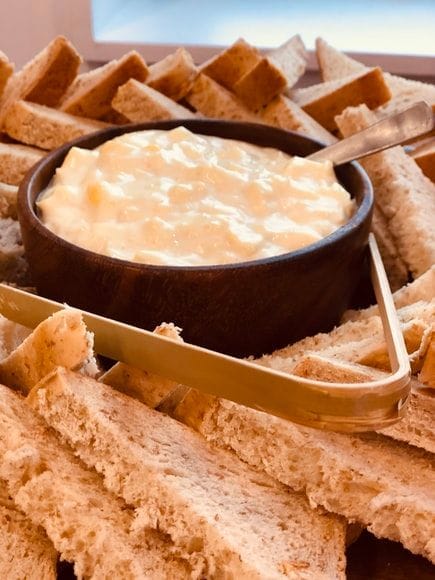 Davos Gleitschirmfliegen zu zweit mit Fondue