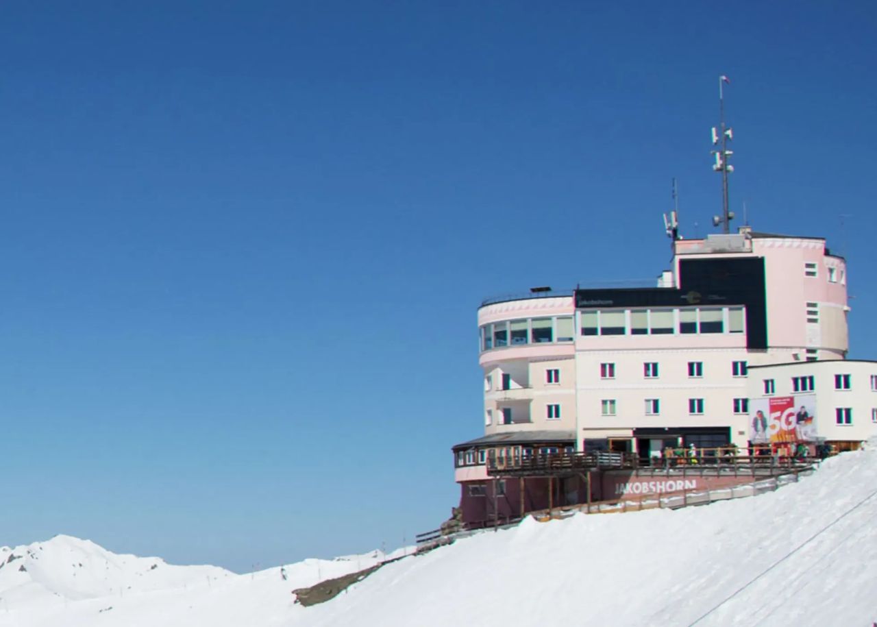 Davos Gleitschirmfliegen zu zweit mit Fondue