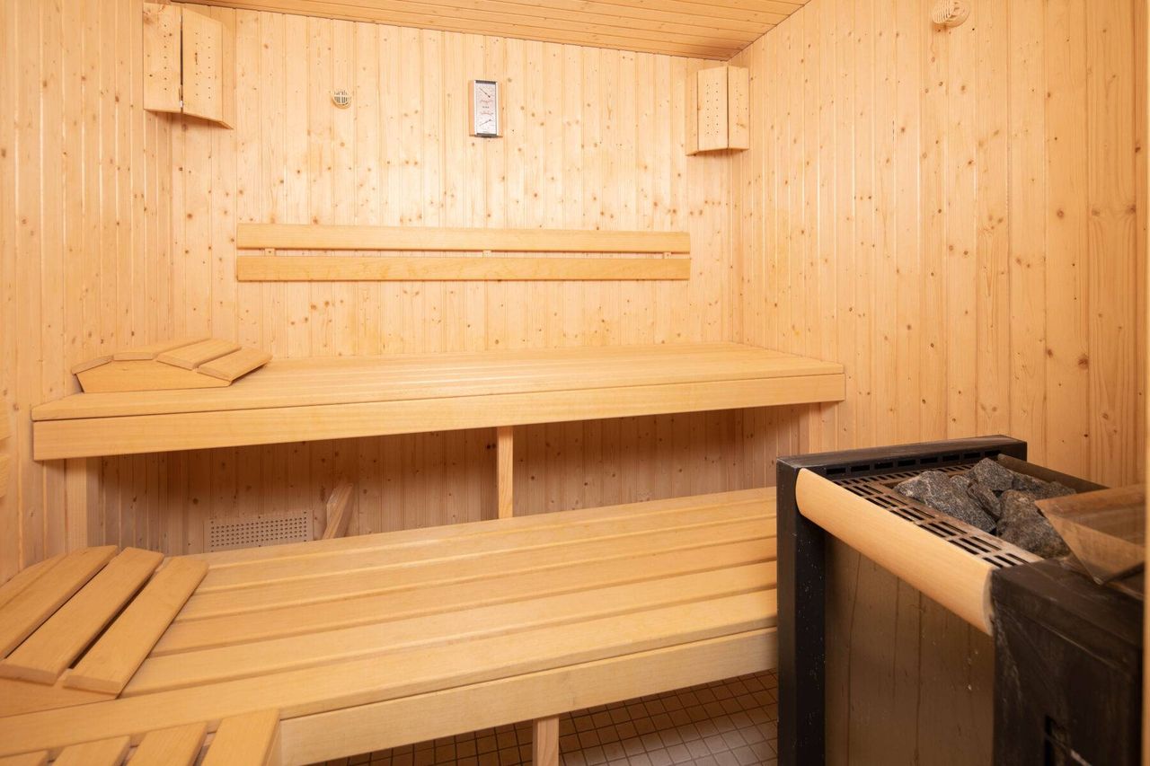 Admission ticket indoor swimming pool and wellness in Grindelwald