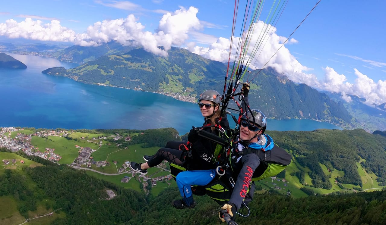 Niederbauen-Emmetten Gleitschirmfliegen Tandem