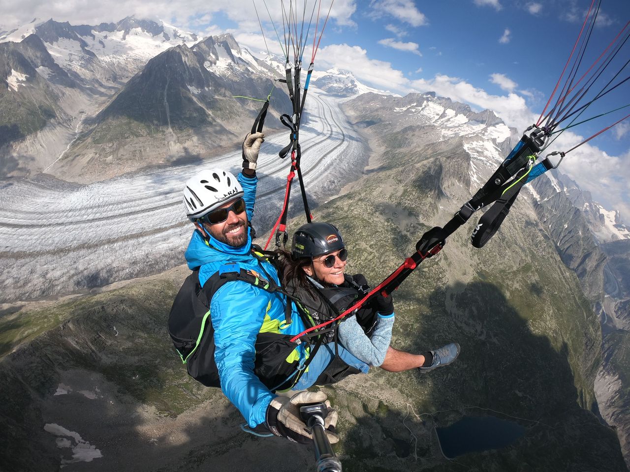 Aletscharena Gleitschirmfliegen Tandem ab Fiesch