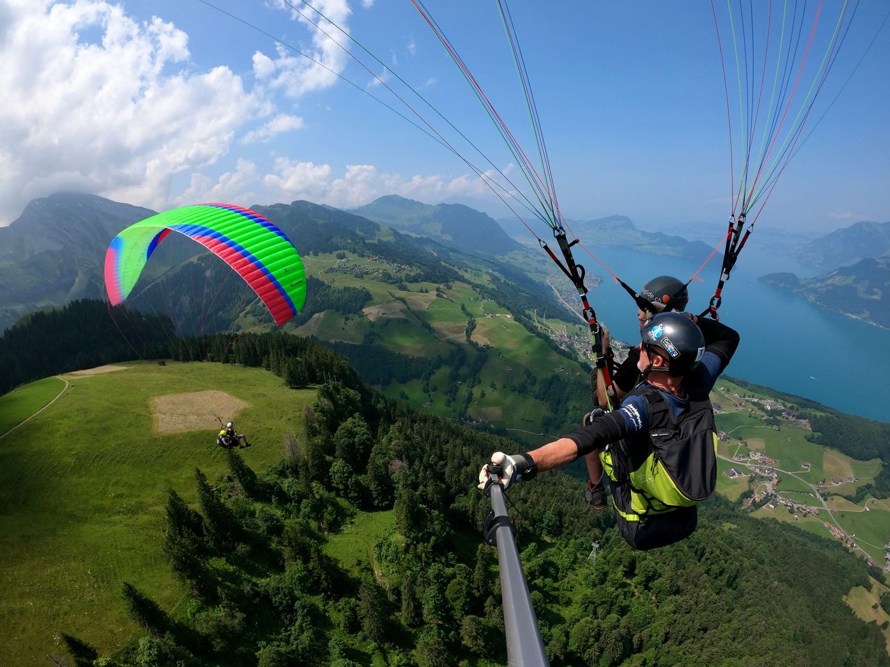 Niederbauen-Emmetten Gleitschirmfliegen Tandem