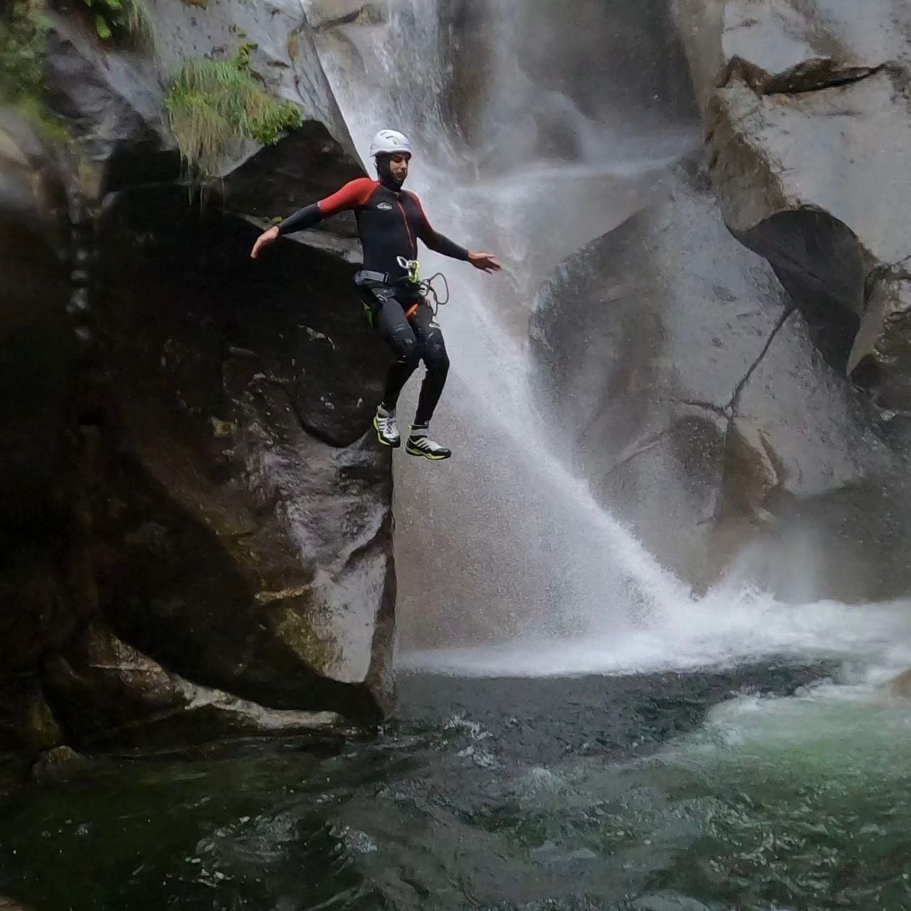 Iragna Schlucht Canyoning für Anfänger